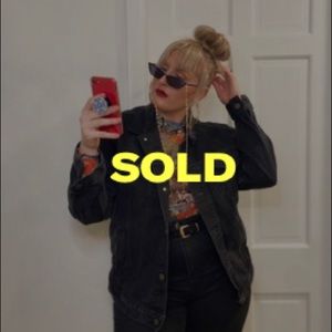 Black Levi’s Denim Jacket